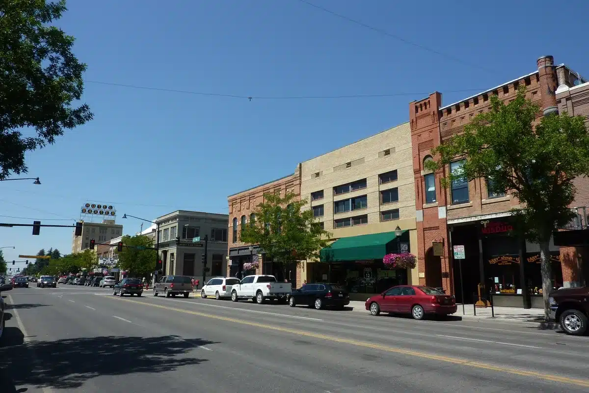 Regenerative Medicine Training In Bozeman, Montana 5 Main street in downtown bozeman