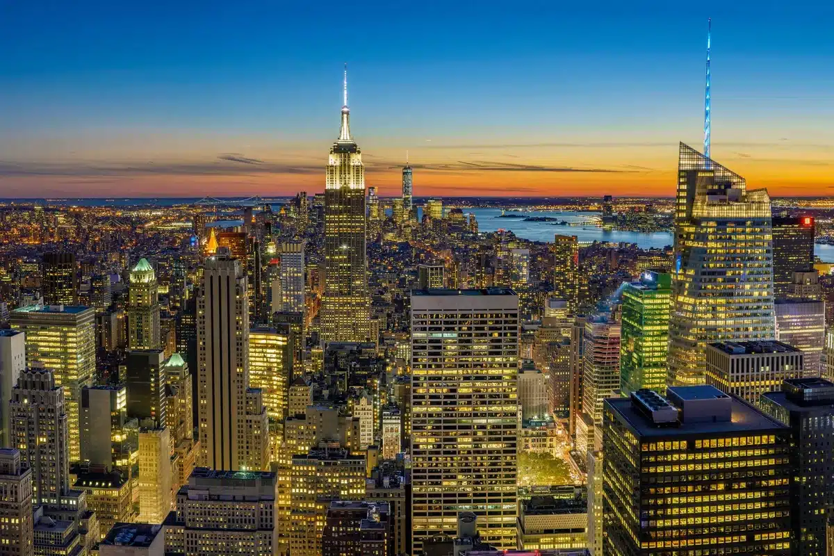 Regenerative Medicine New York | Rma 5 Midtown manhattan and the empire state building at sunset
